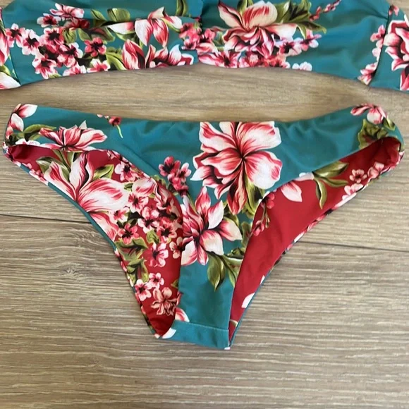 Beach Riot Swimsuit - Picture 3 of 6